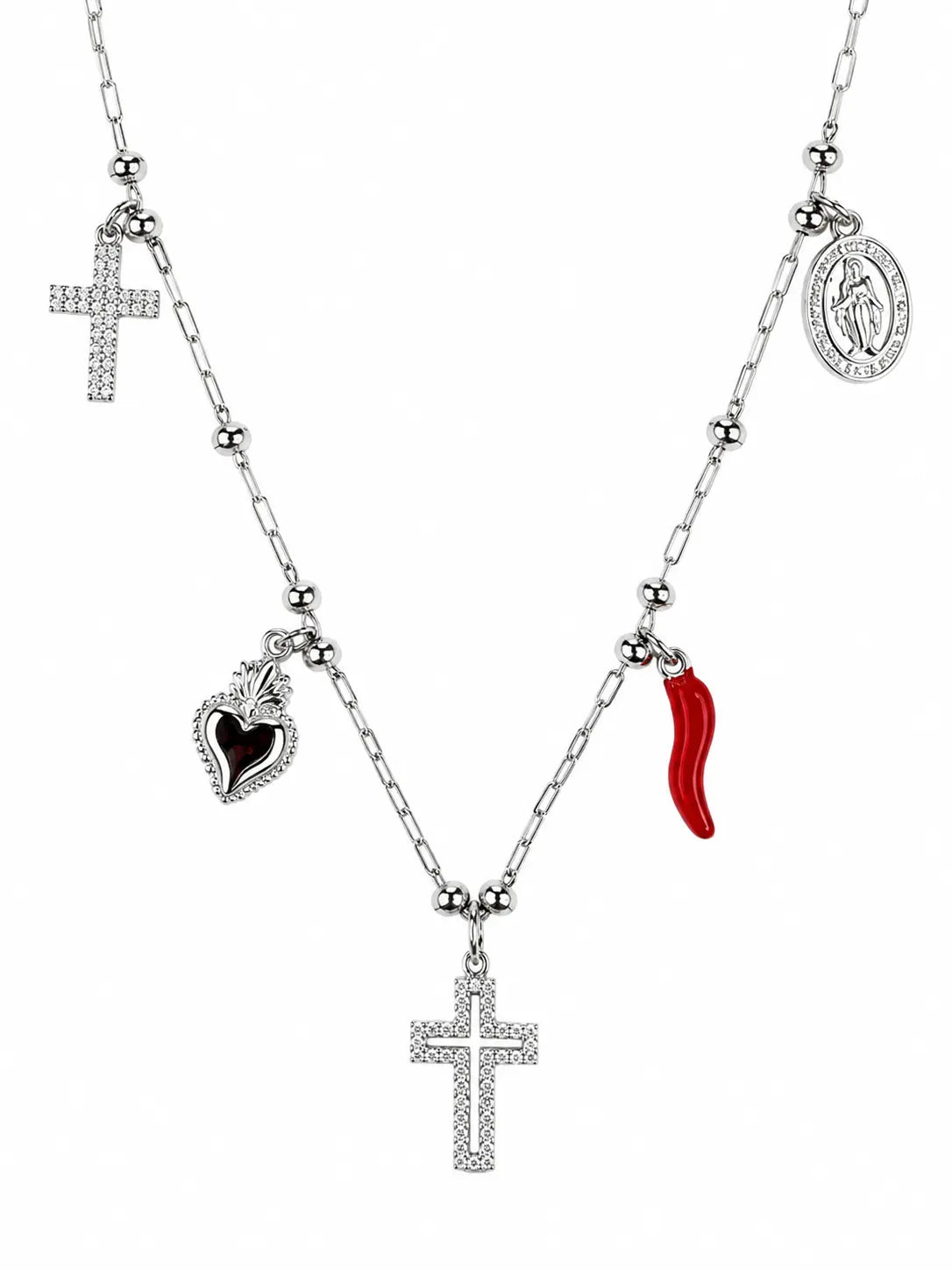 Collana argentata con charms portafortuna e croci