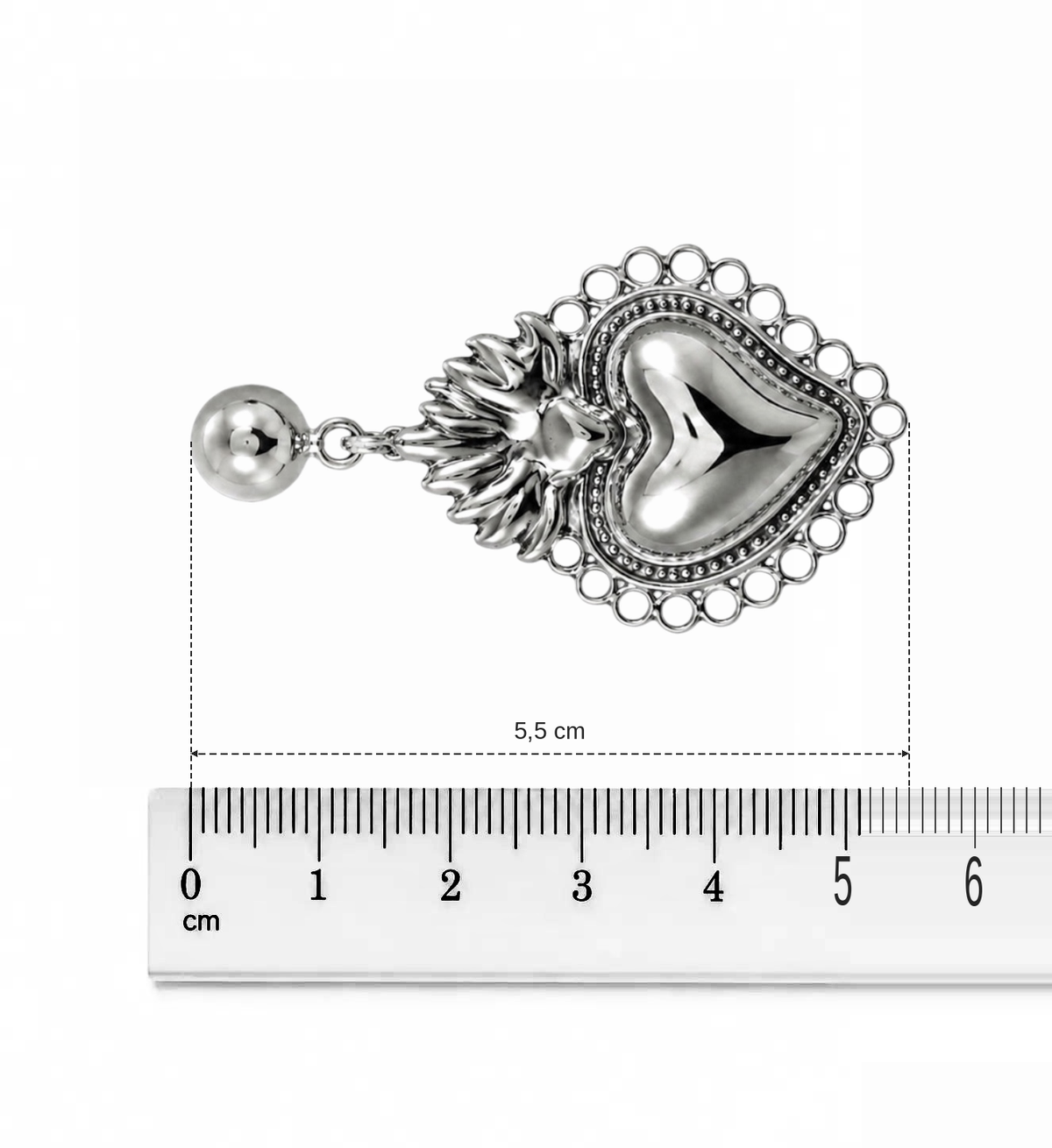 Orecchini pendenti argentati cuore sacro 5,5 cm